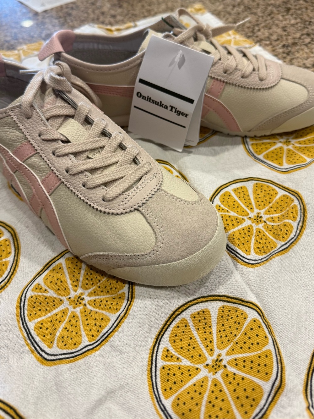 Onitsuka Tiger Mexico 66 oatmeal ginger peach. Size US women’s 8